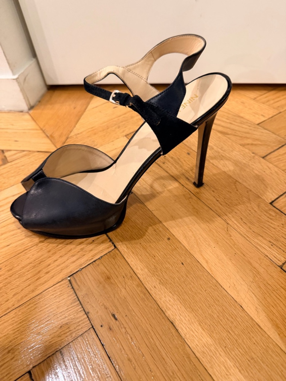 Nine West Black Leather d’Orsay Peep Toe Platform Heels Size 11